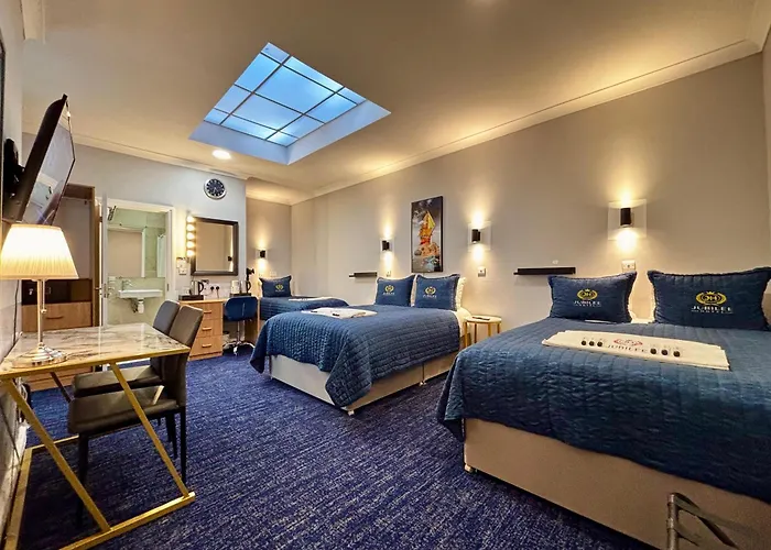 Jubilee Hotel Victoria