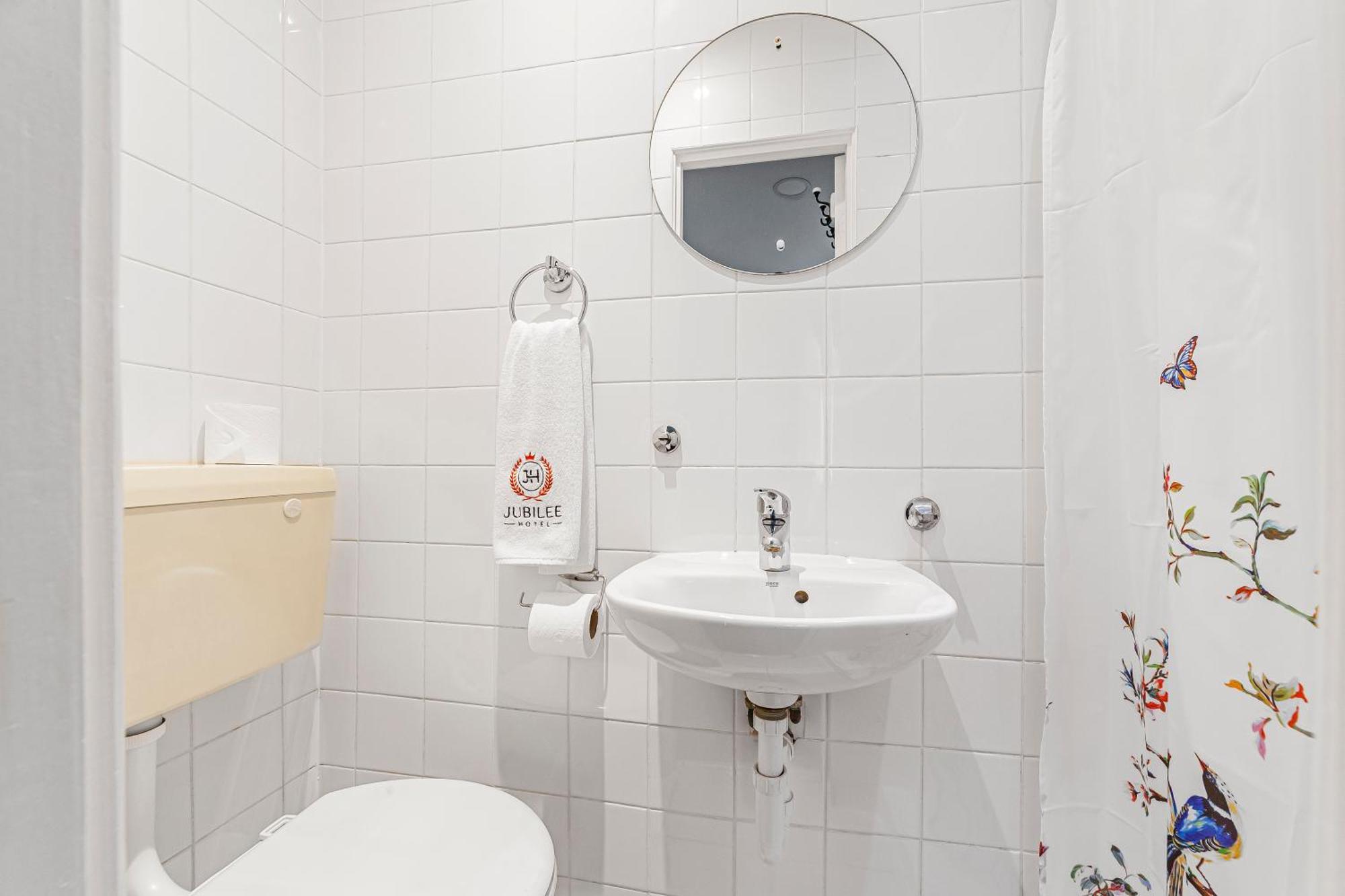 Hotel Jubilee Victoria 3*