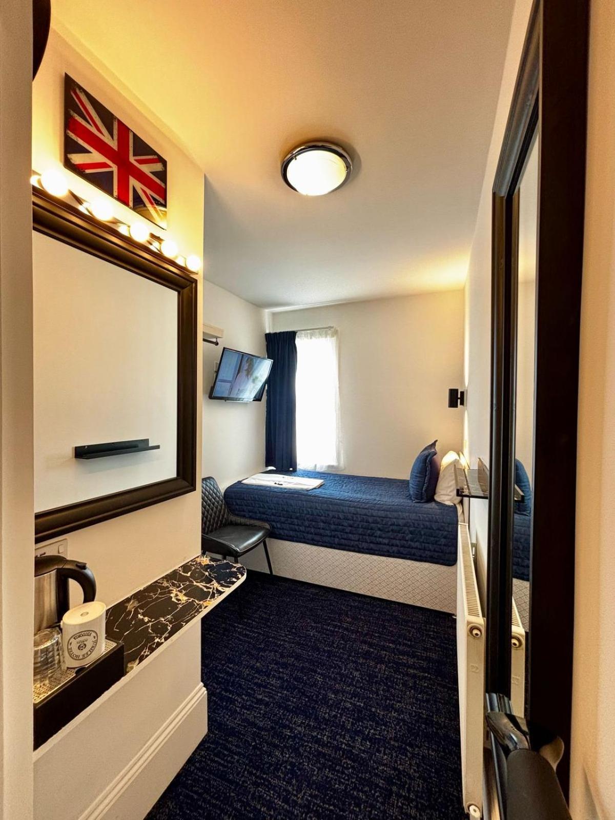 Hotel Jubilee Victoria 3*