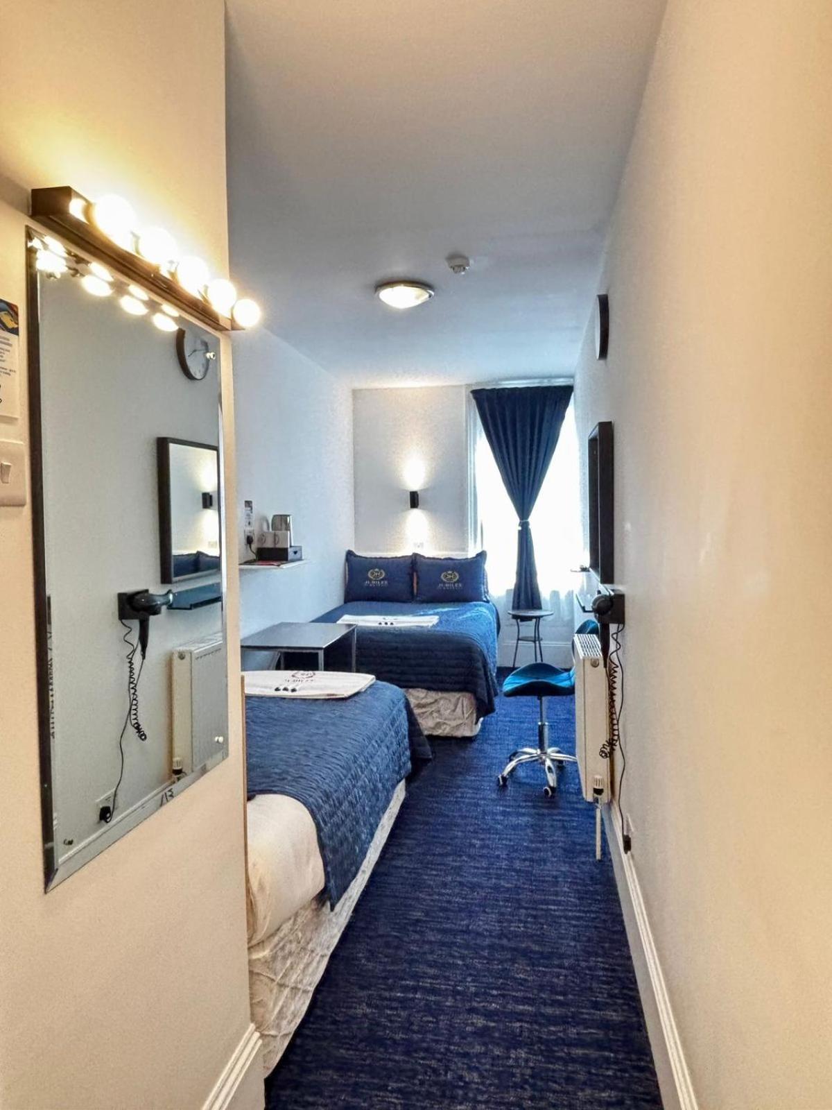 Jubilee Victoria Hotel 3*