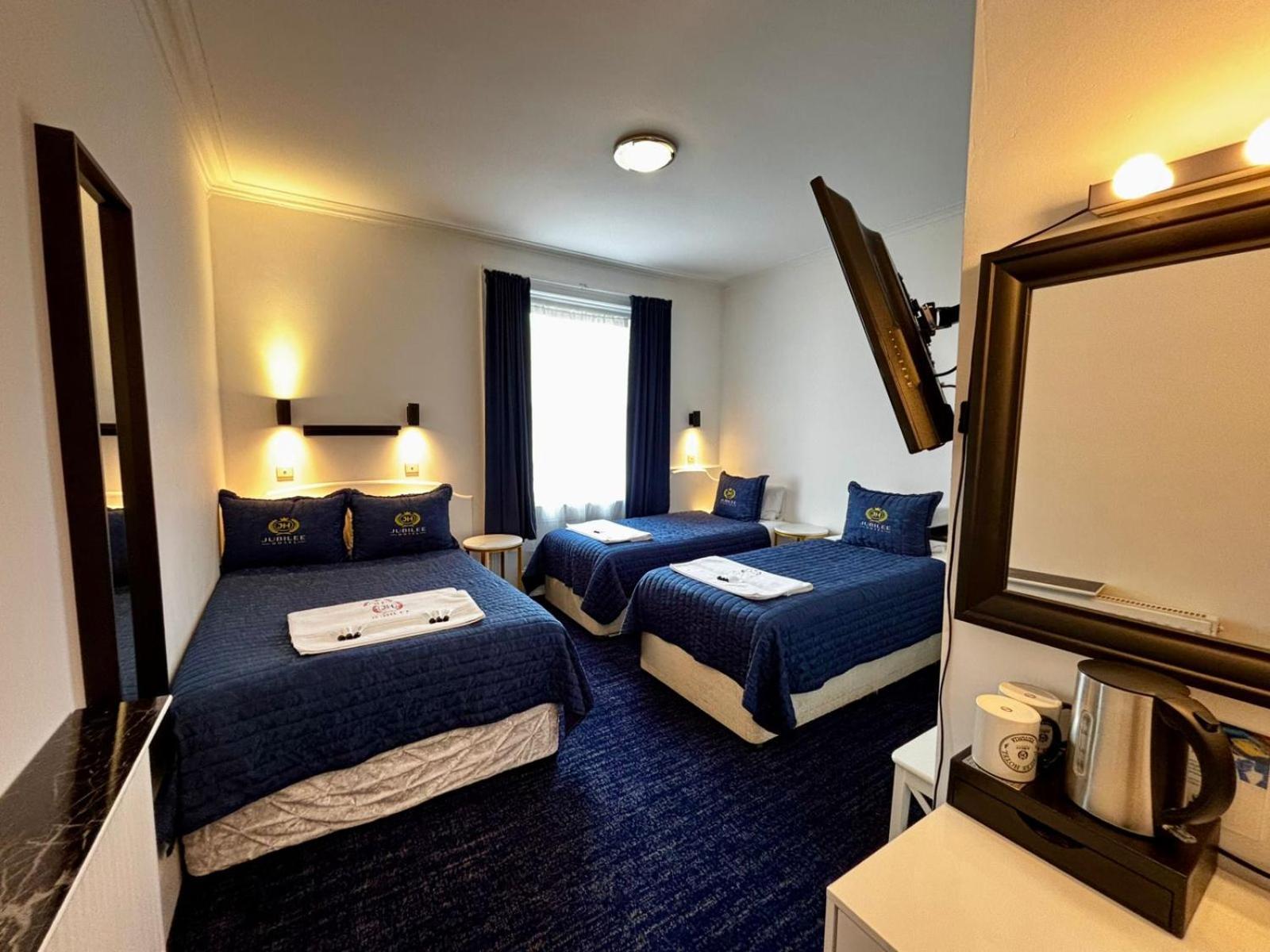 Hotel Jubilee Victoria 3*